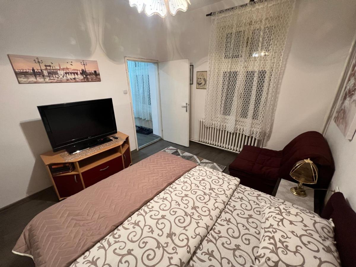 Hardy'S Apartment Belgrad Zewnętrze zdjęcie