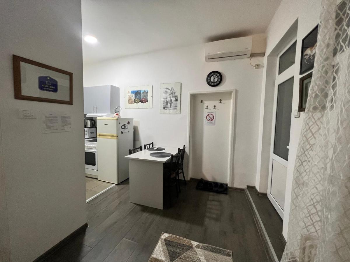 Hardy'S Apartment Belgrad Zewnętrze zdjęcie